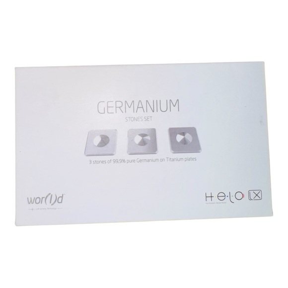 White and Black Smartwatch with Advanced Features - Picture 5 of 5